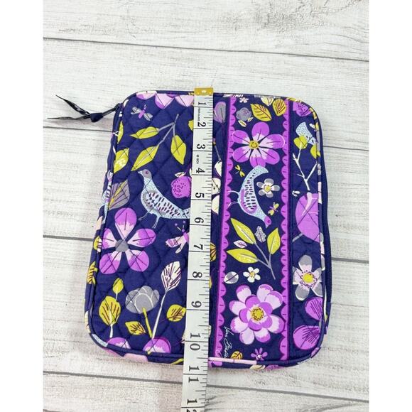 Vera Bradley E-Reader Floral Nightingal Tablet Sleeve Retired Navy Blue - Picture 3 of 6